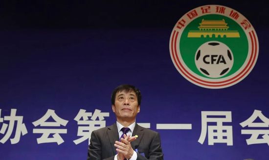 国庆档总票房破14亿《万里归途》夺冠 2022-10-07 据灯塔专业版数据显示，截至10月7日9时44分，2022年国庆档（10月1日-10月7日）总票房（含预售）突破14亿元。