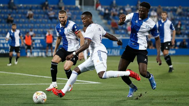 专访中邵艺辉表示，“自编自导，编导一体”的模式，给了她更加轻松自由的创作空间。