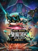 前者看似是“恋爱脑”，后者是不被认可、活在自己创作世界的“疯子”。
